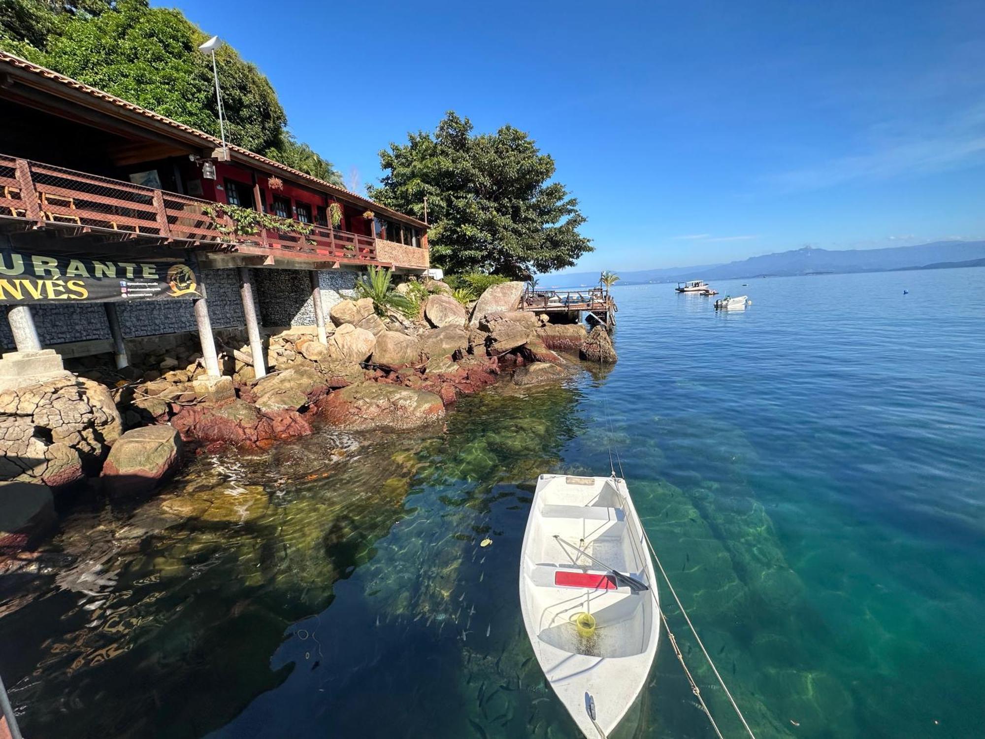 Pousada Conves - Ilha Grande Praia de Araçatiba Exteriör bild