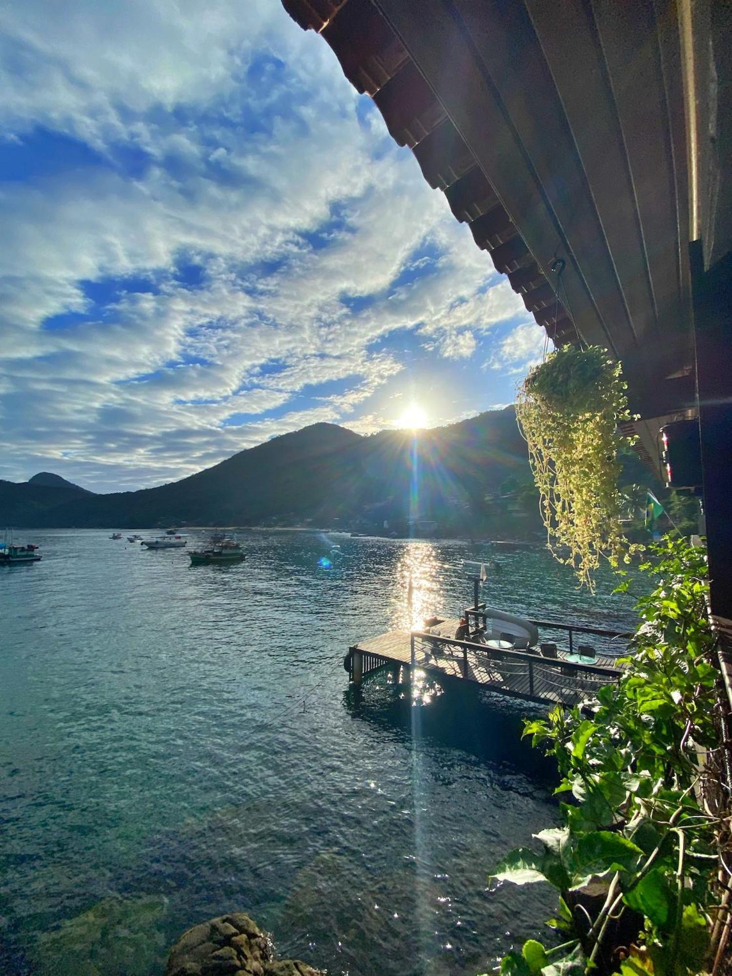 Pousada Conves - Ilha Grande Praia de Araçatiba Exteriör bild